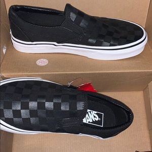 checkerdboard black / black slip on van
